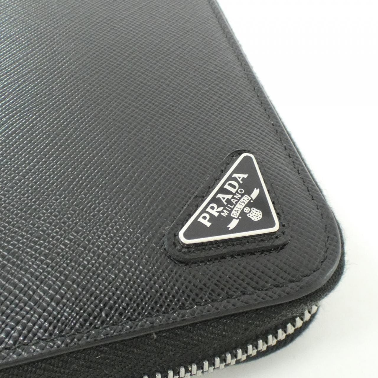 PRADA 2ML188 銀包