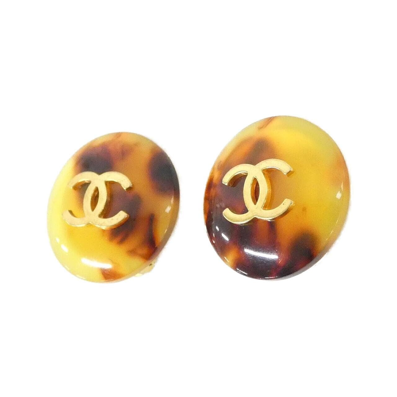 CHANEL Accessories