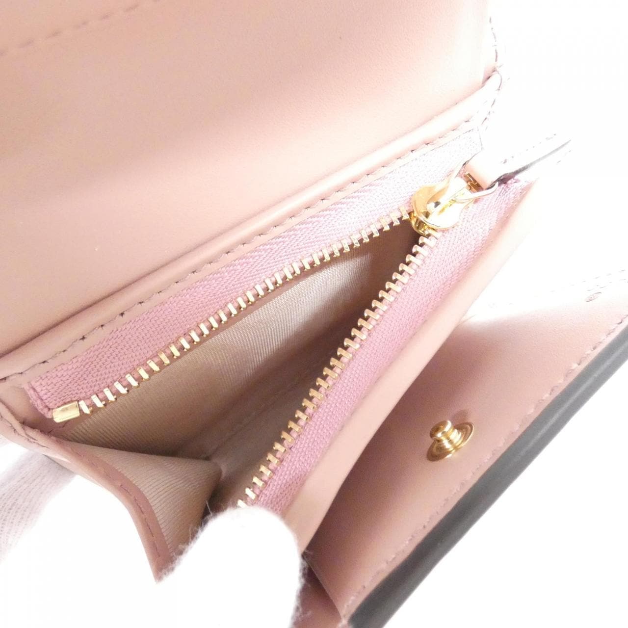 GUCCI 772793 AAC1Q 銀包 皮革