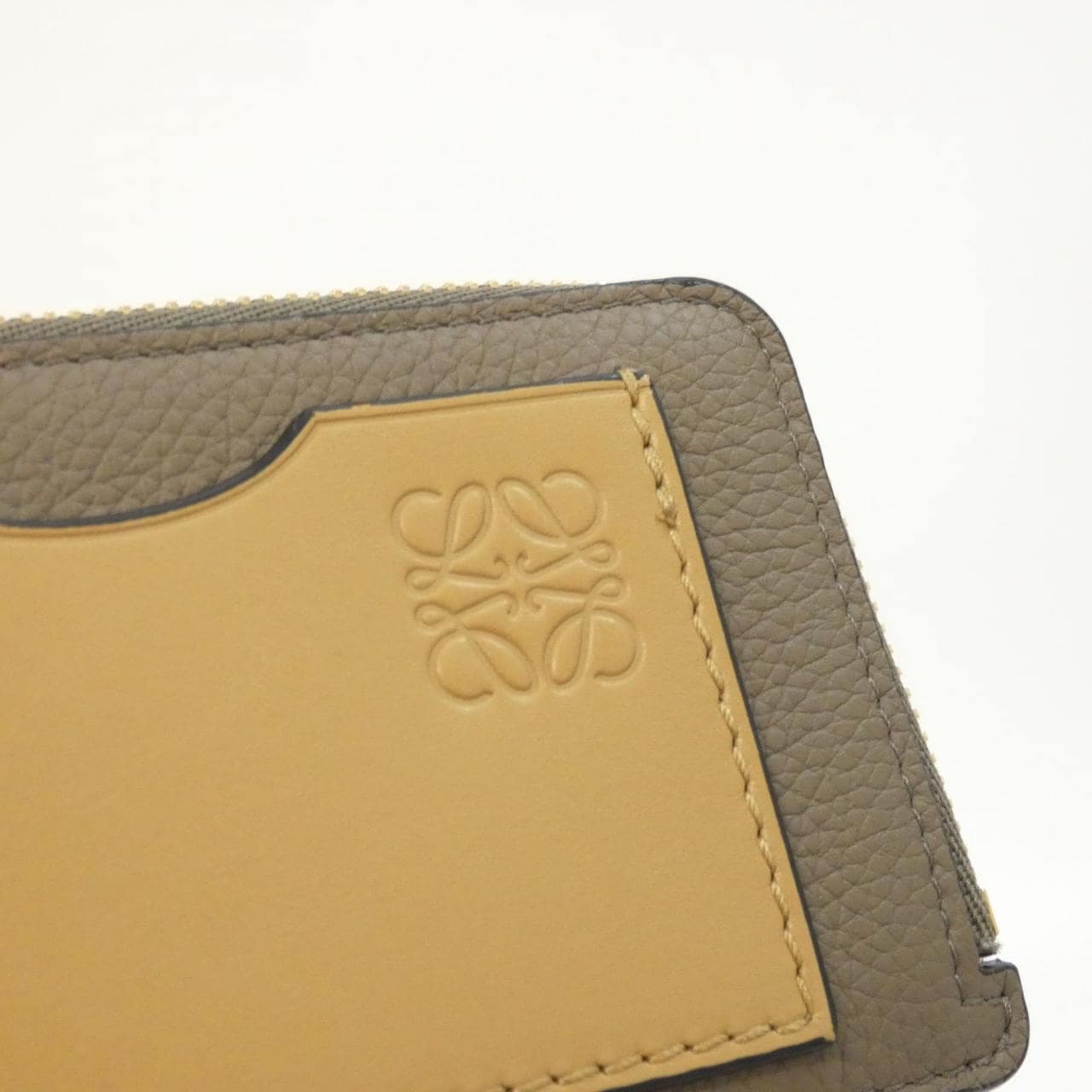 LOEWE C660Z40X07 散紙包