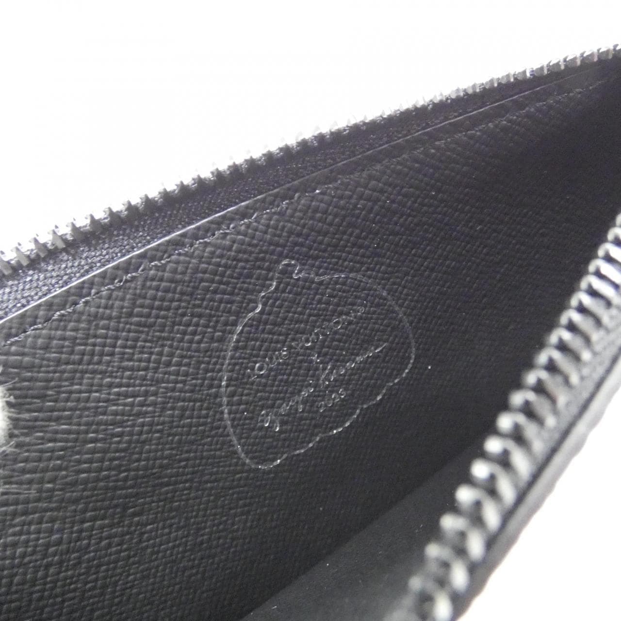 LOUIS VUITTON Eclipse M81930 散紙包 Monogram