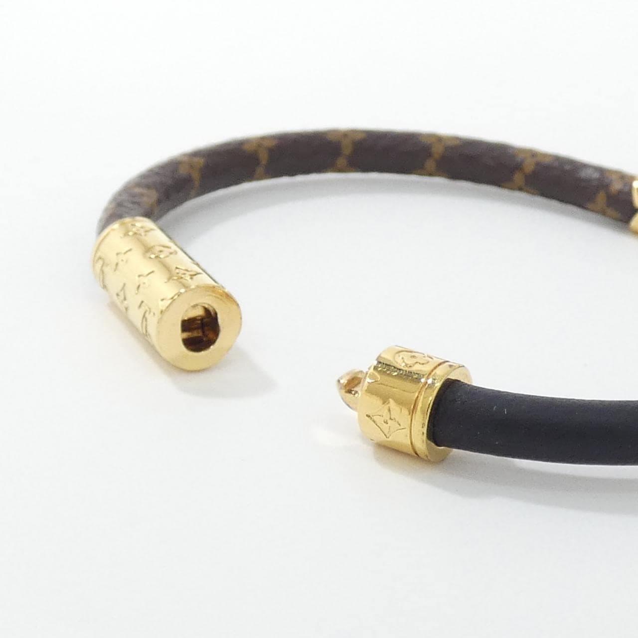 LOUIS VUITTON M6431F Monogram