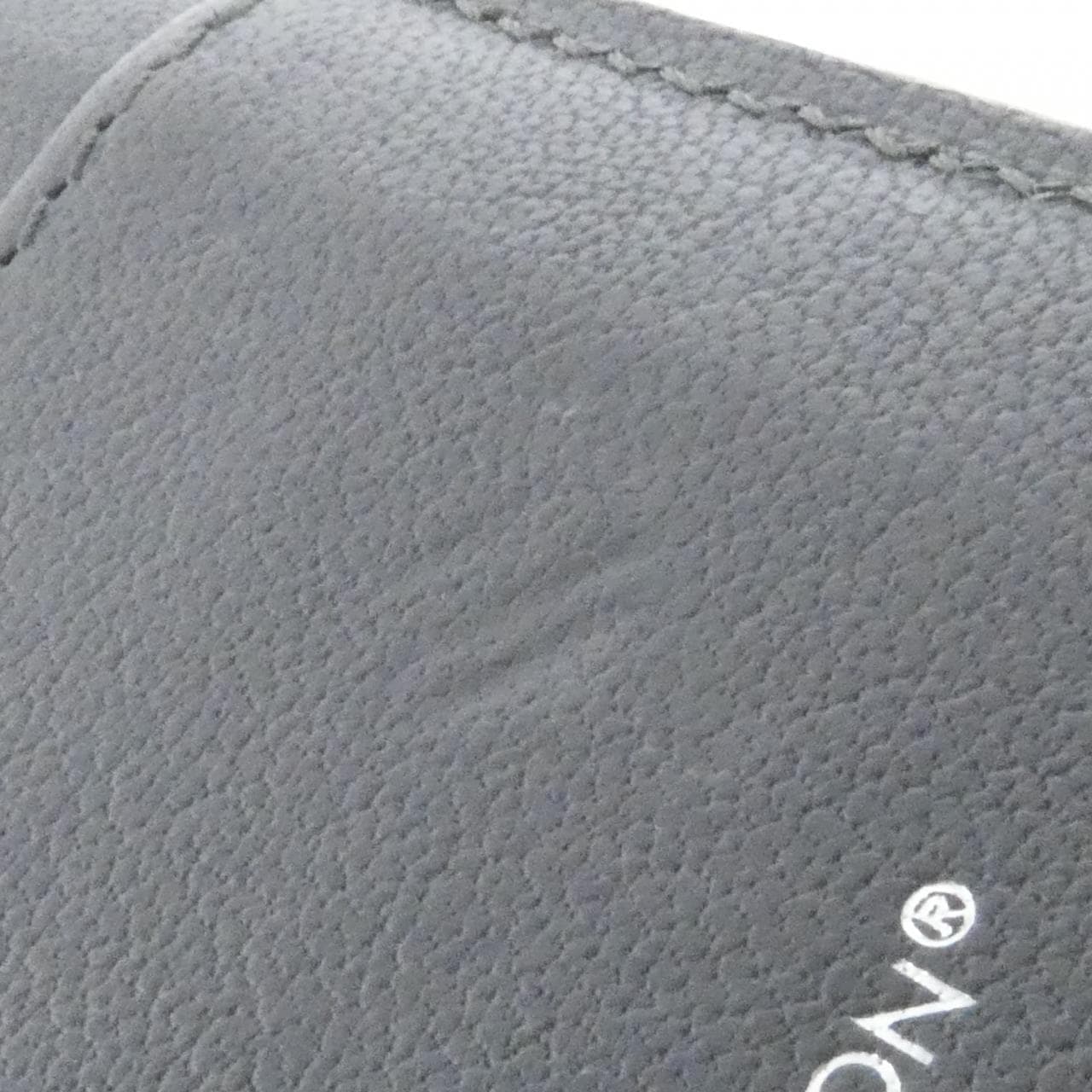 LOUIS VUITTON 銀包 皮革