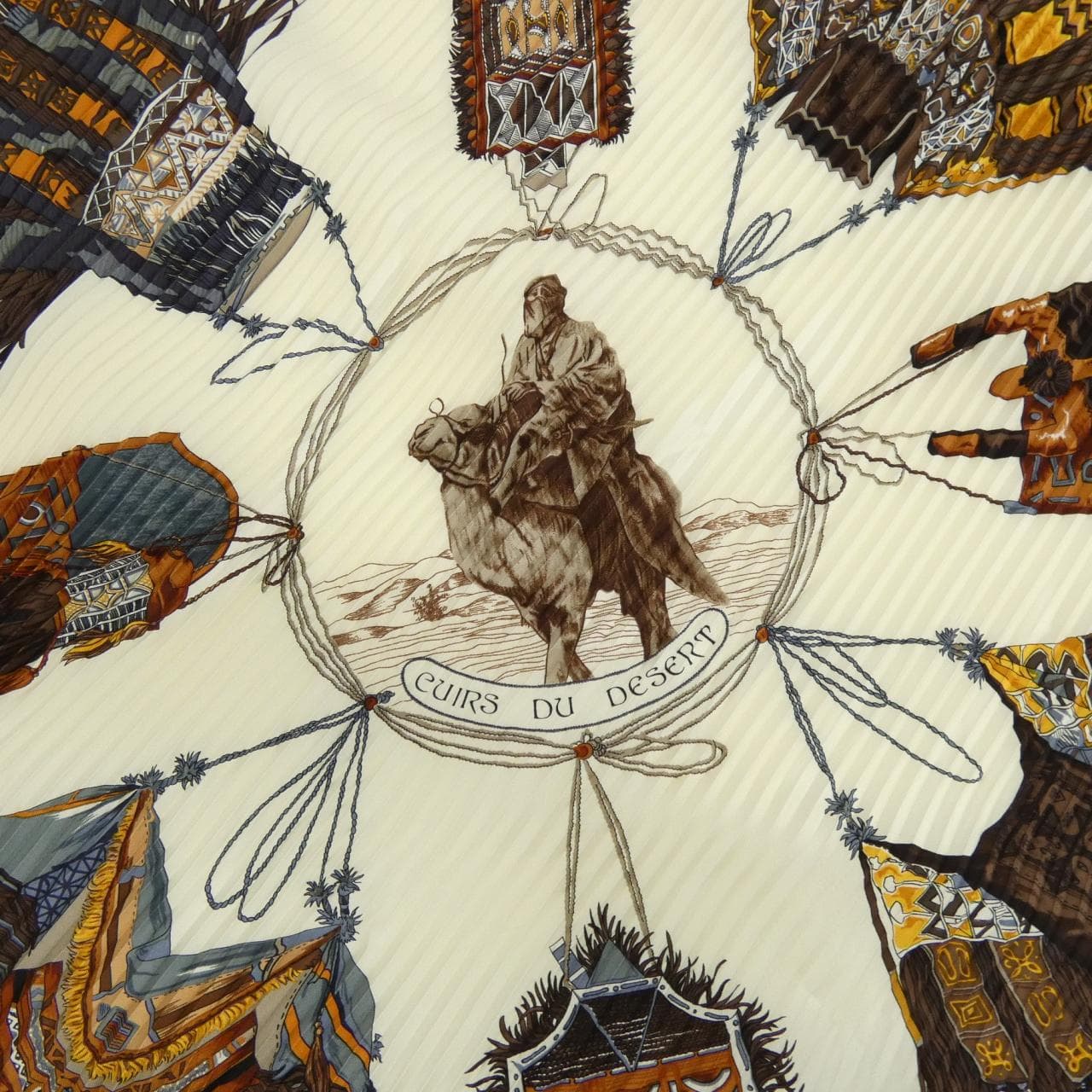 HERMES Scarf