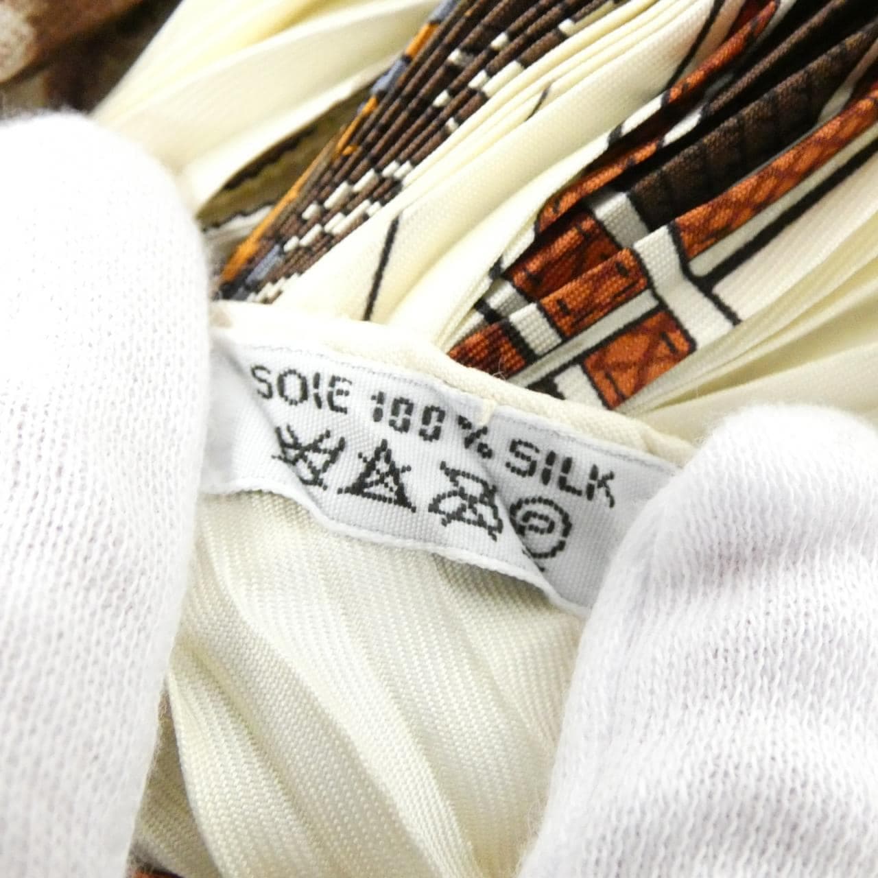 HERMES Scarf
