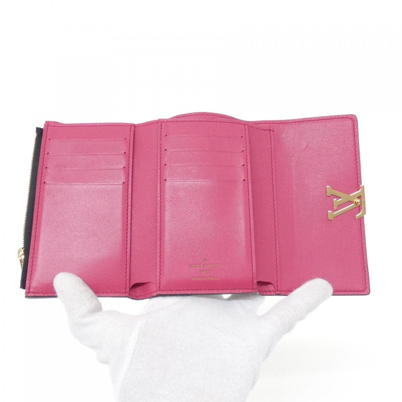 LOUIS VUITTON Capucines M62157 銀包