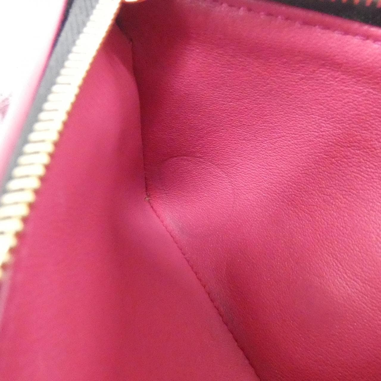 LOUIS VUITTON Capucines M62157 銀包