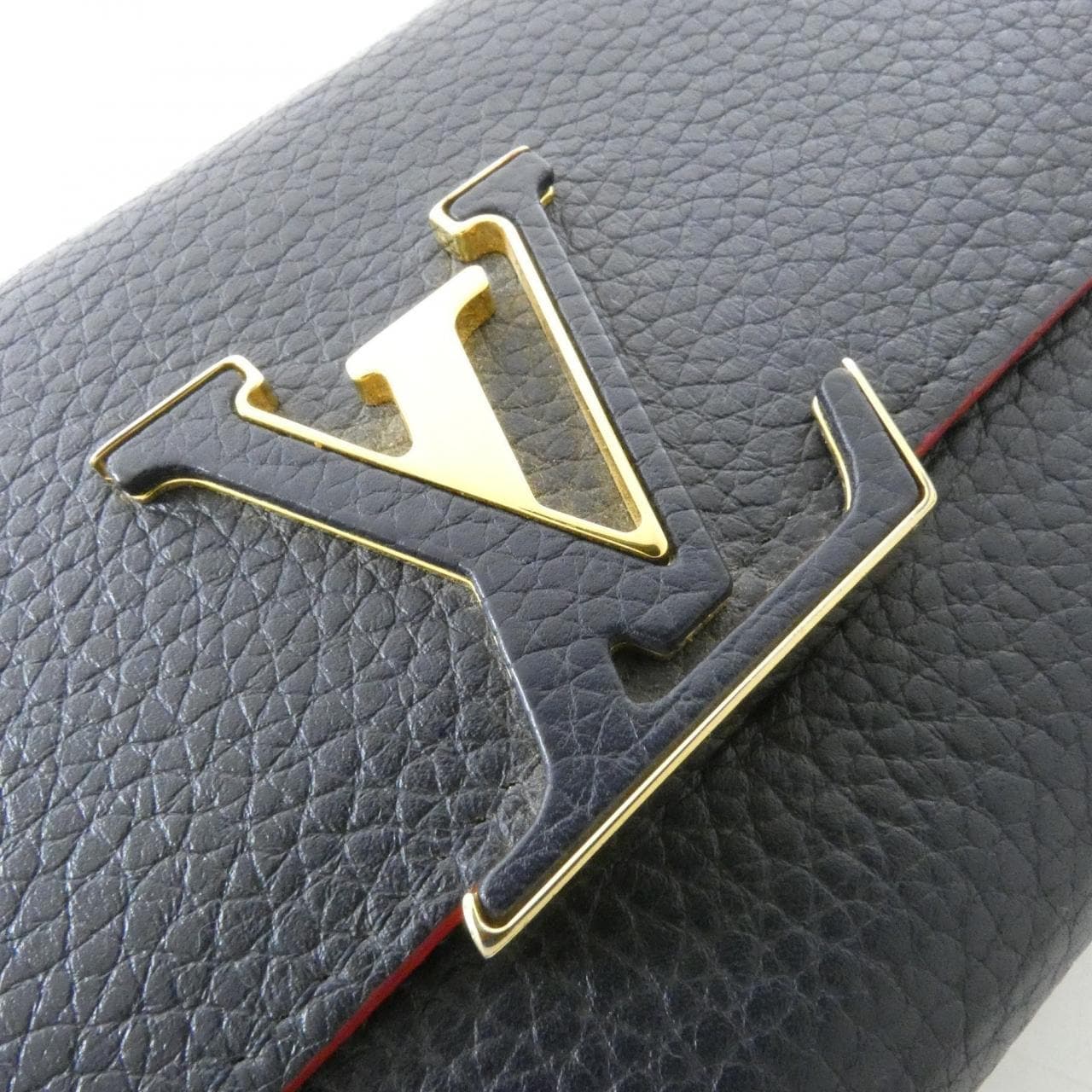 LOUIS VUITTON Capucines M63739 銀包