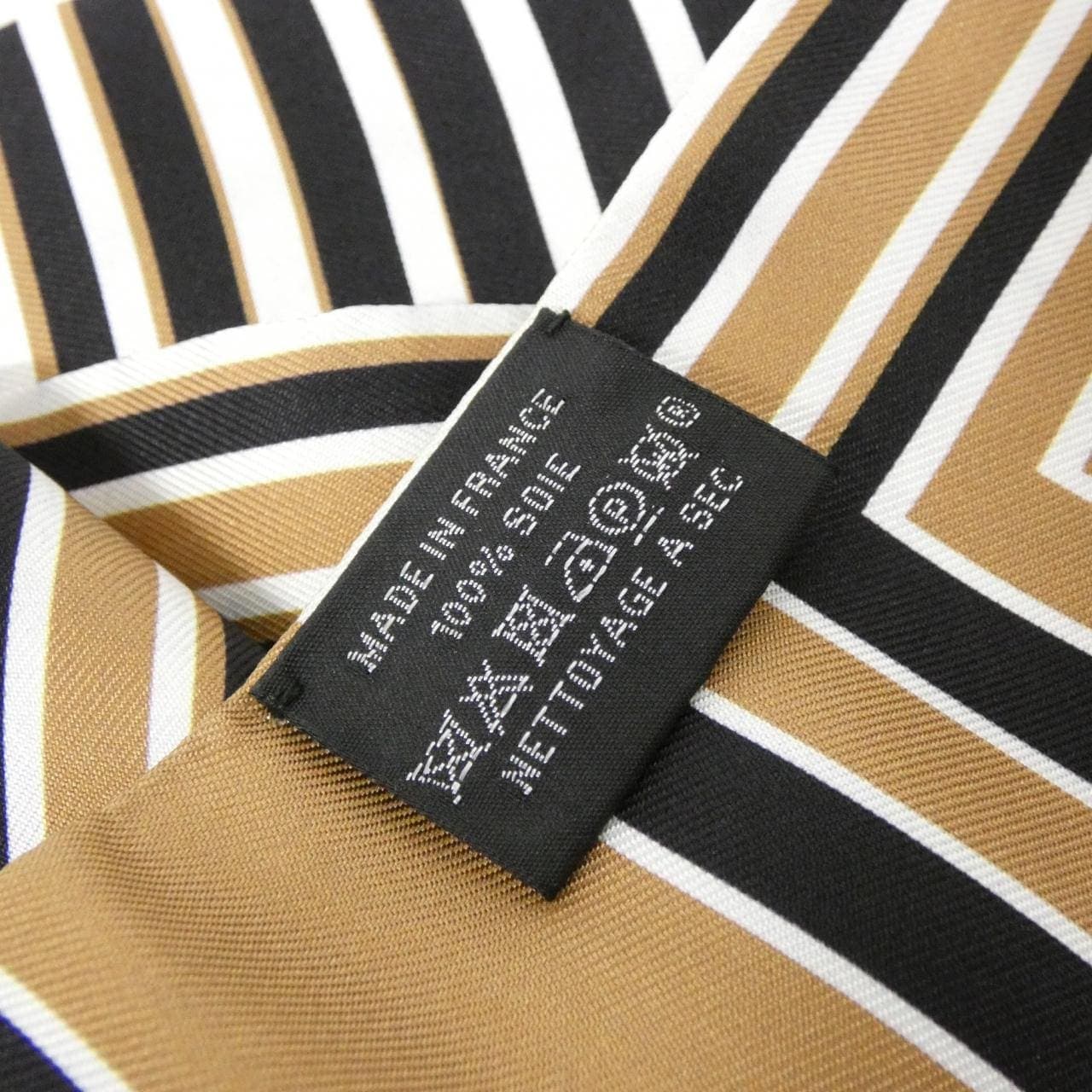HERMES Scarf