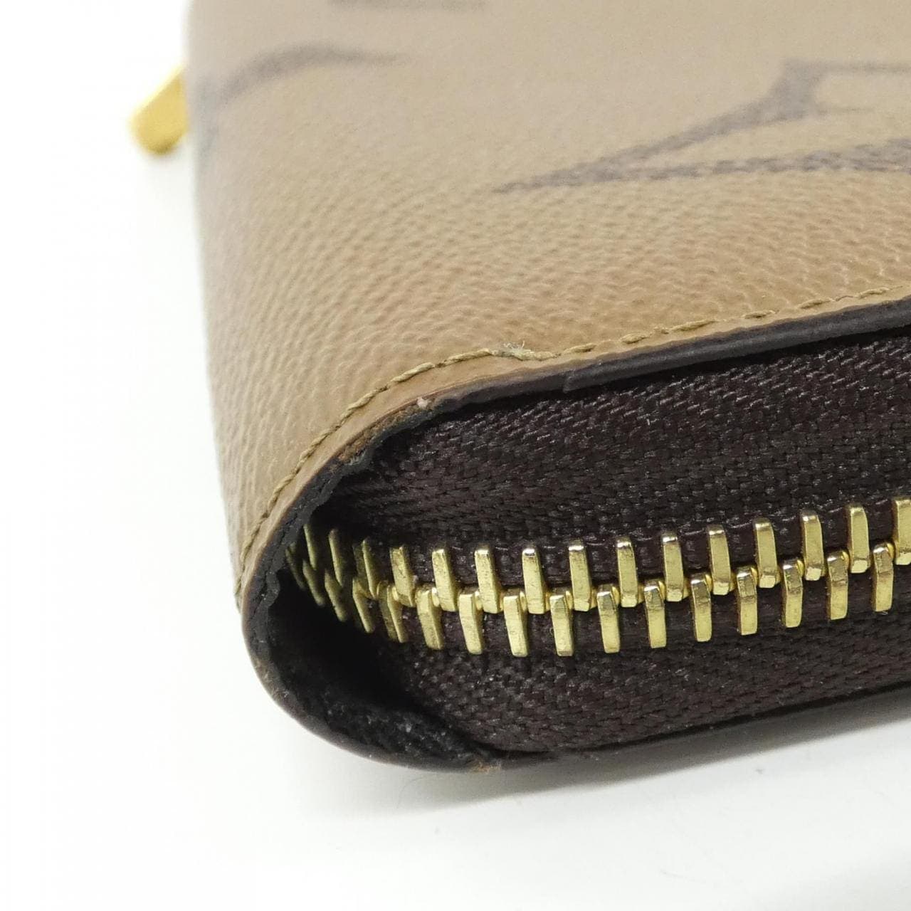 LOUIS VUITTON M69353 Wallet Monogram