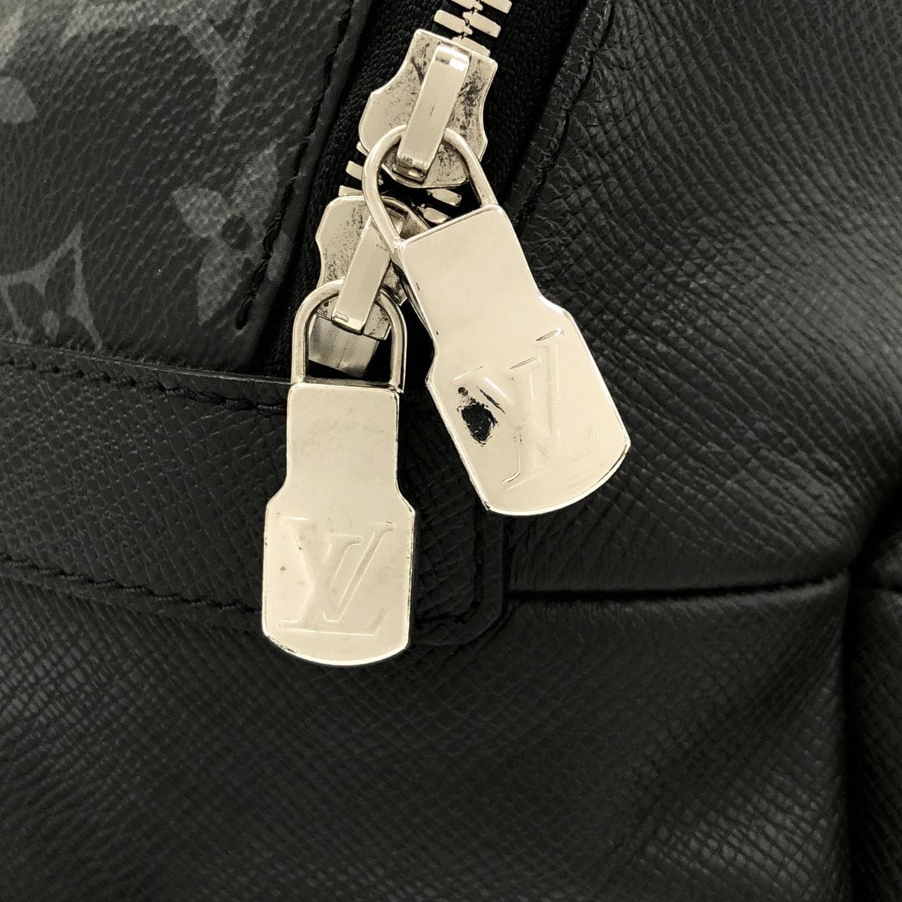 LOUIS VUITTON Discovery M30230 背包 帆布