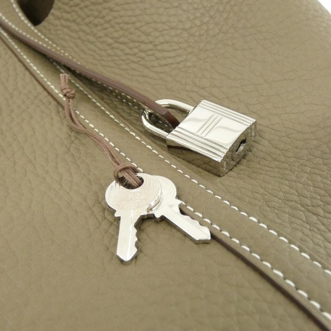 HERMES Picotin 060991CK Handbag Clemence