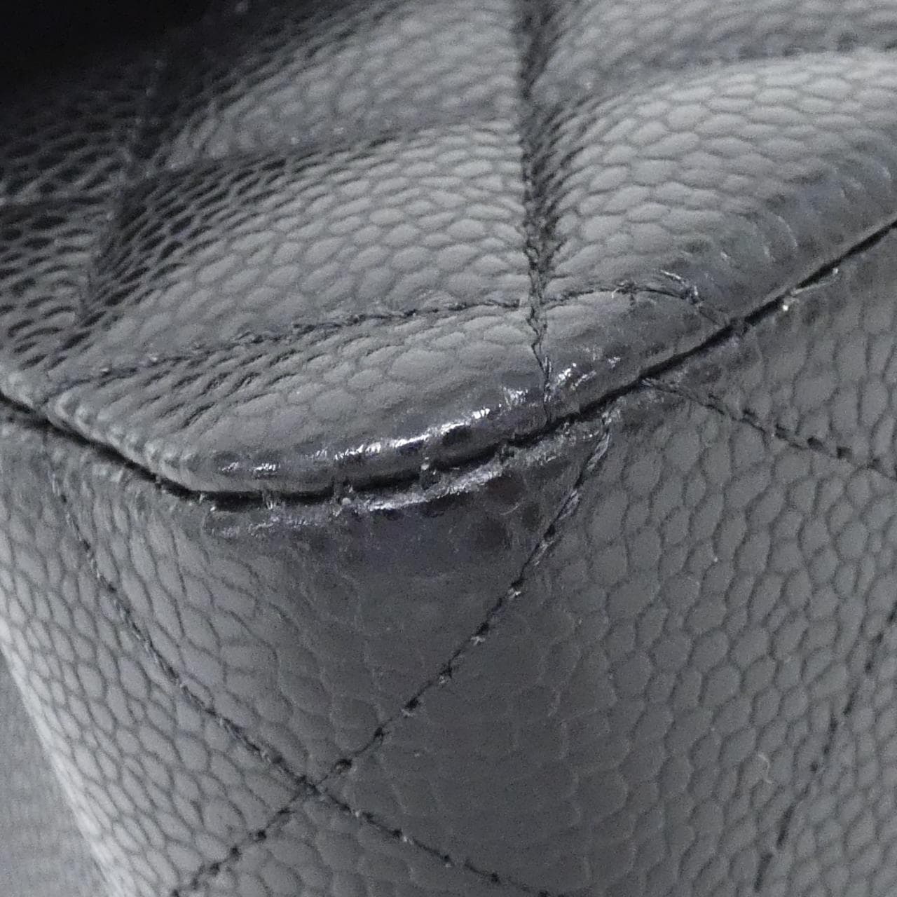 CHANEL Matelasse 1112 Shoulder Grained Calfskin
