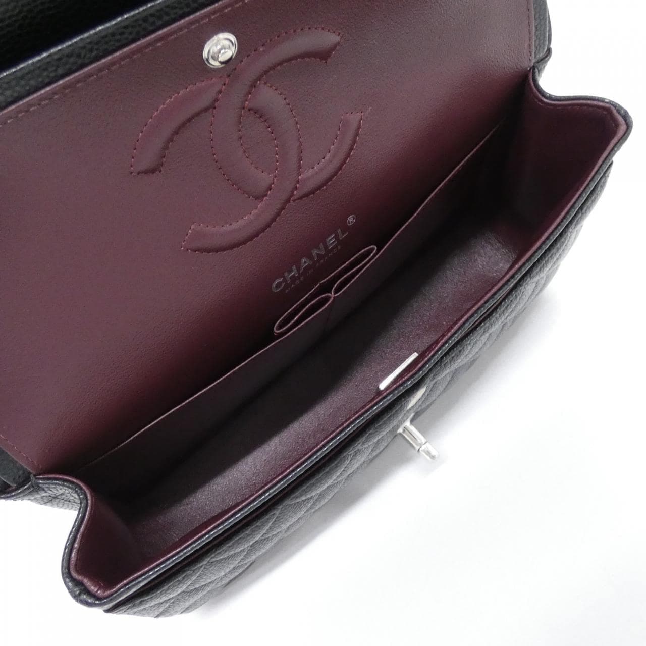 CHANEL Matelasse 1112 Shoulder Grained Calfskin