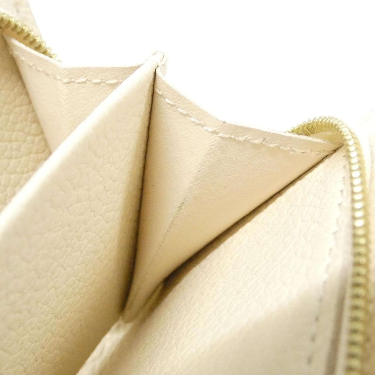 LOUIS VUITTON M81071 銀包 Monogram