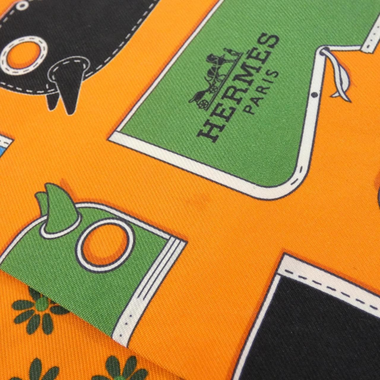 HERMES Scarf