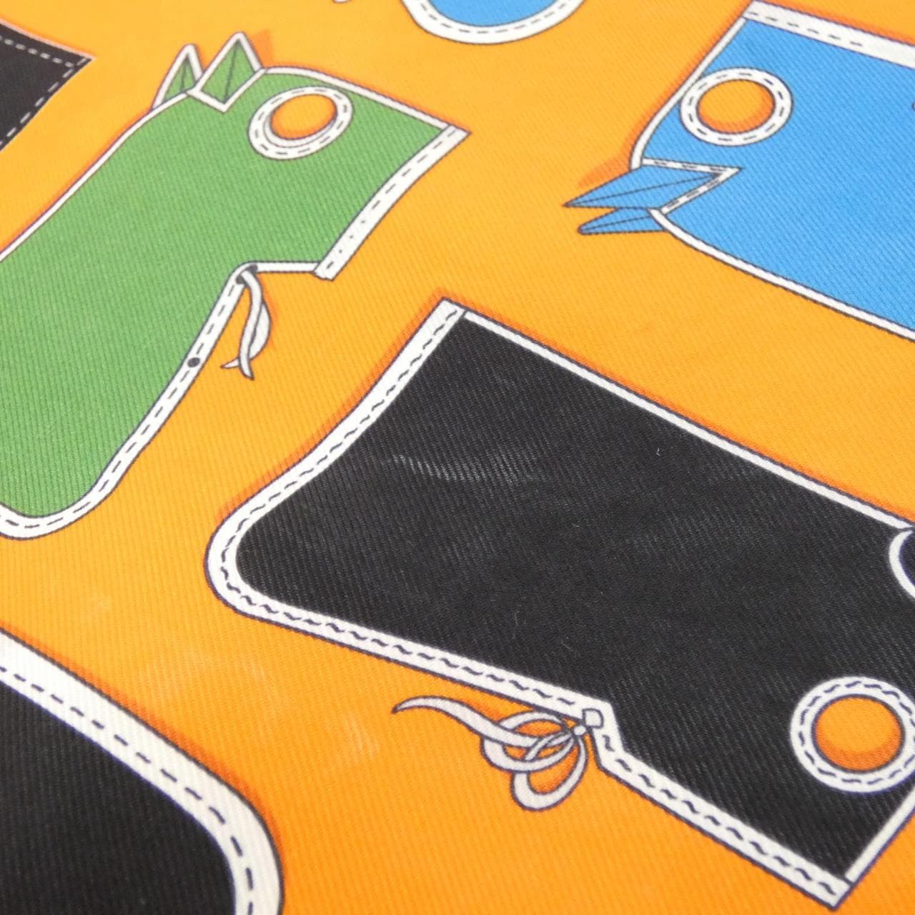 HERMES Scarf