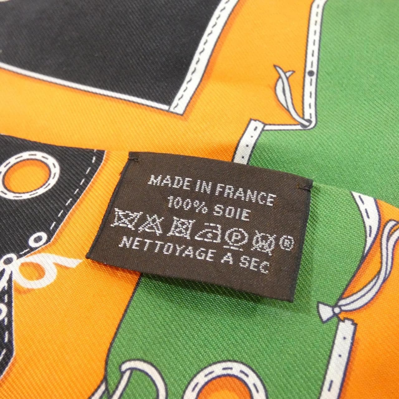 HERMES Scarf