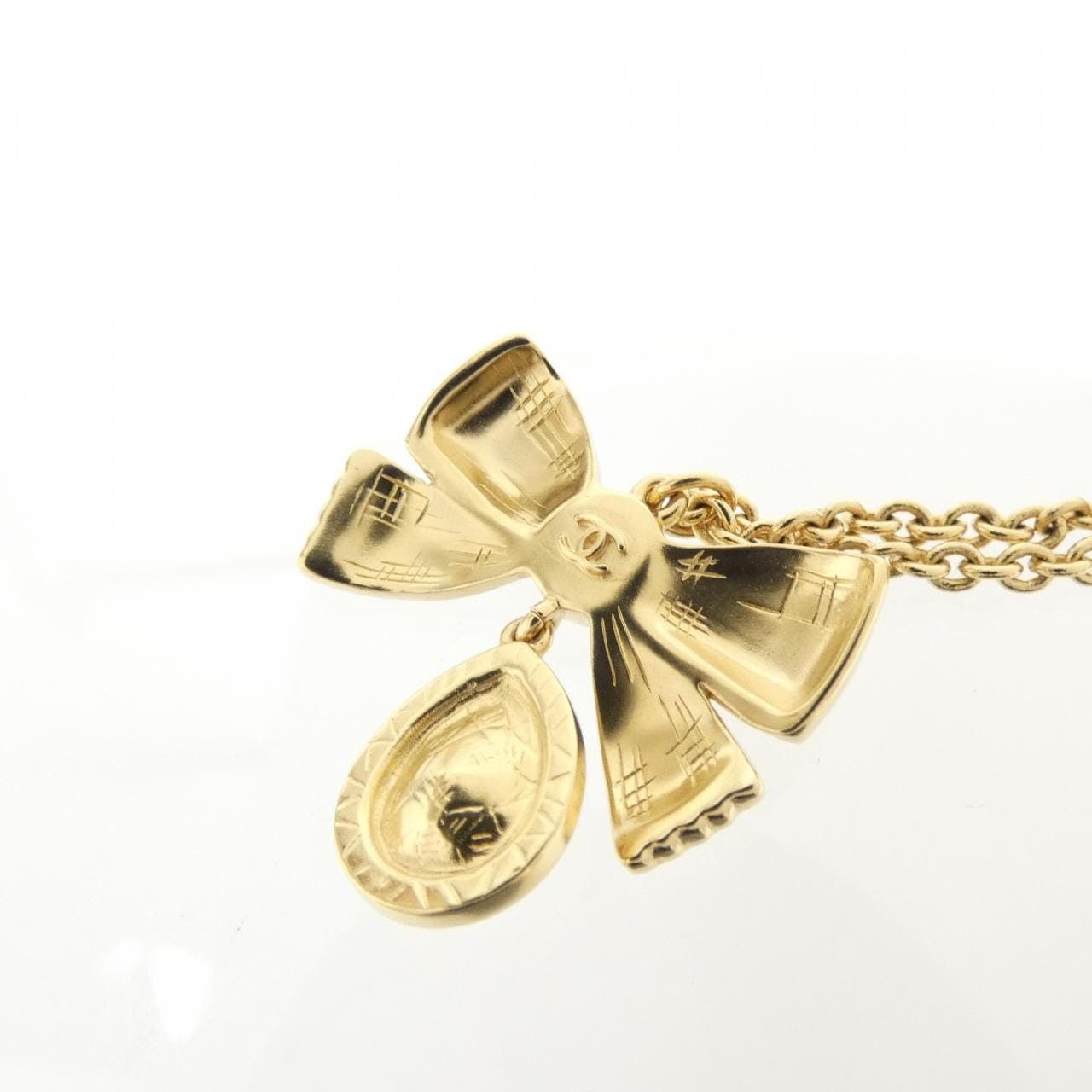 CHANEL Accessories