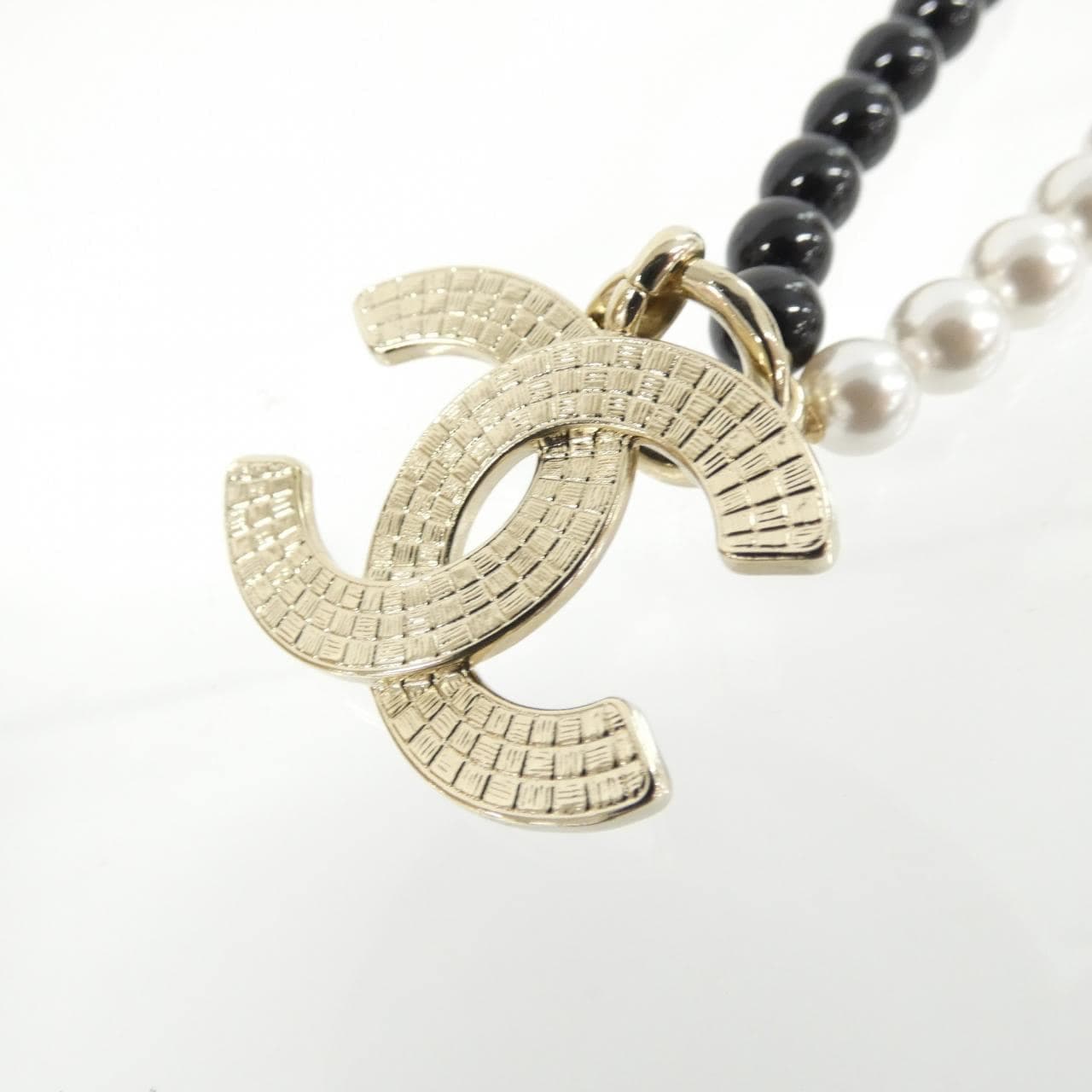 CHANEL Accessories