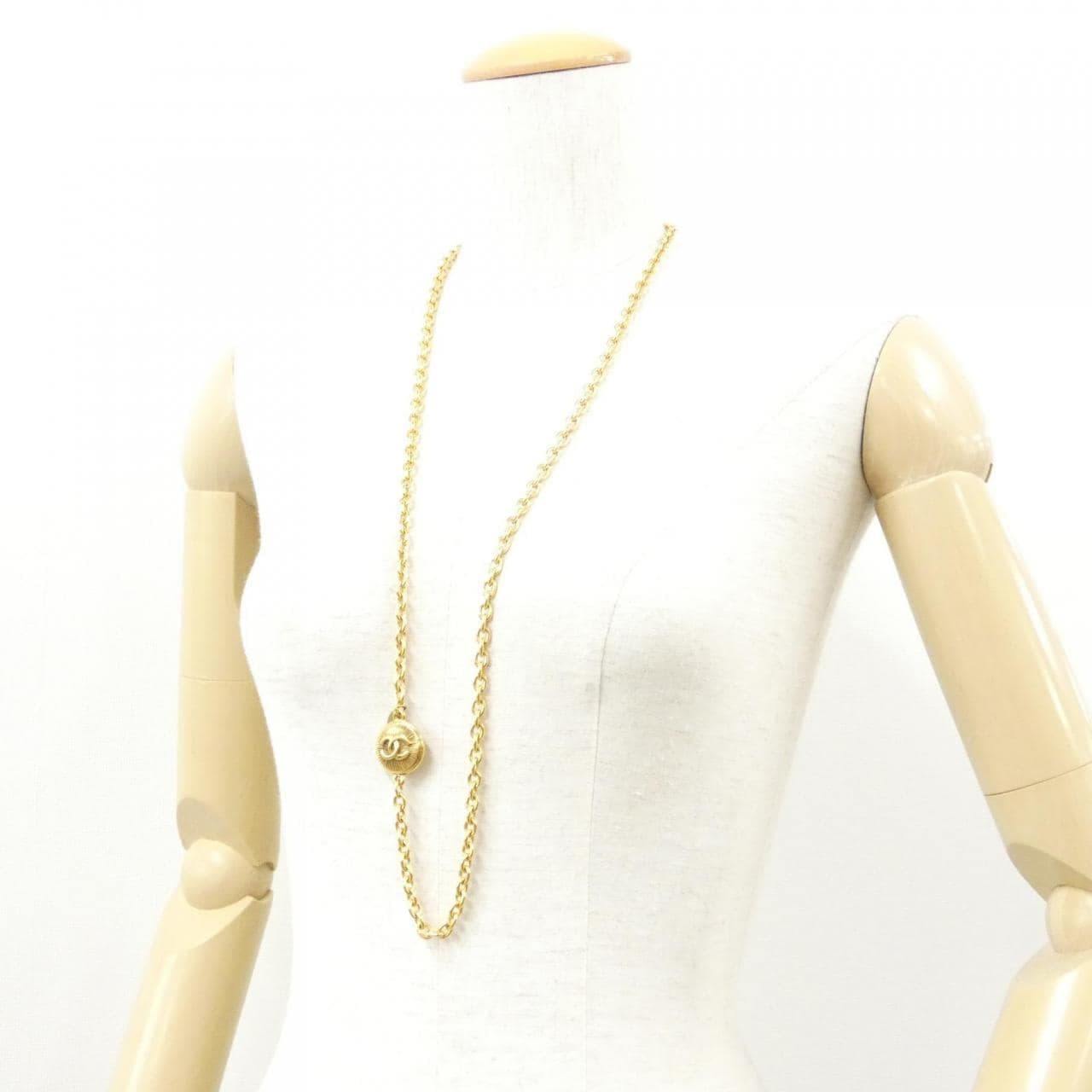 CHANEL Accessories