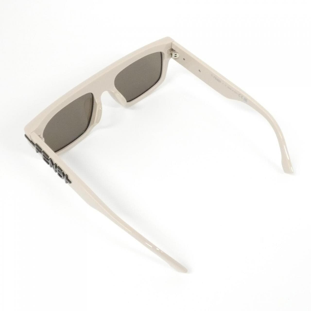 FENDI 40091U Sunglasses