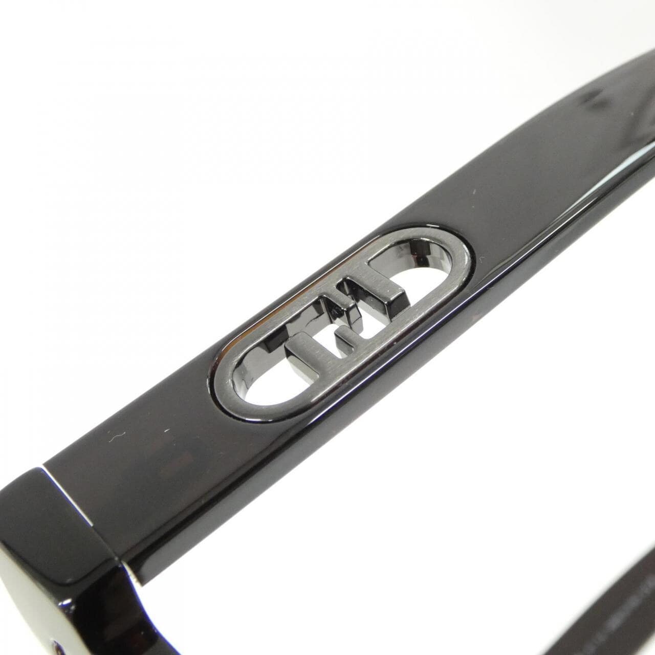 FENDI FE40107I Sunglasses