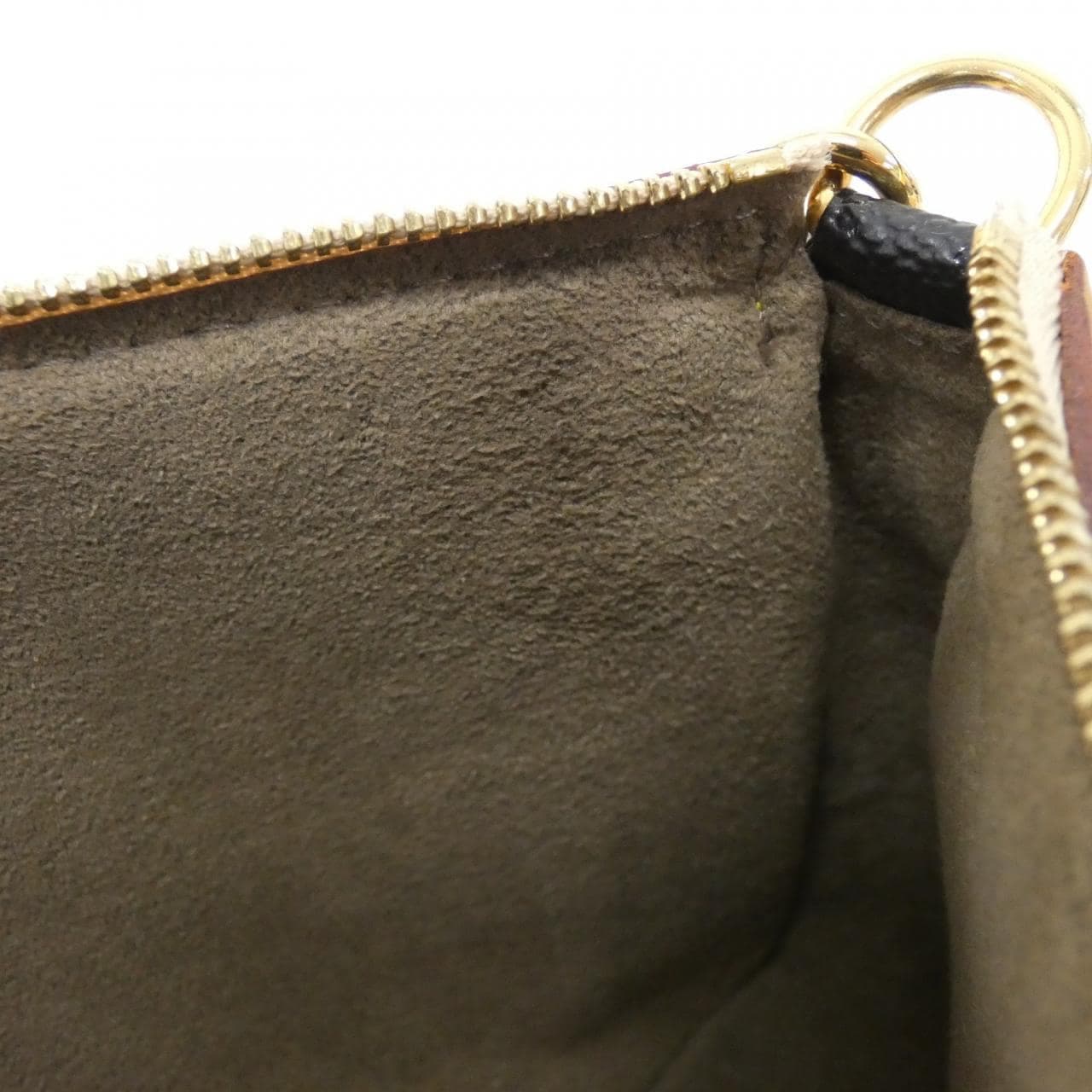 LOUIS VUITTON Pochette M92648 Pochette Canvas