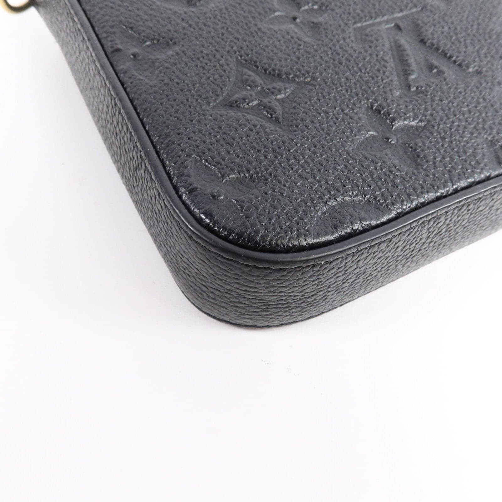 LOUIS VUITTON Felicie M82477 Shoulder Bag Calfskin