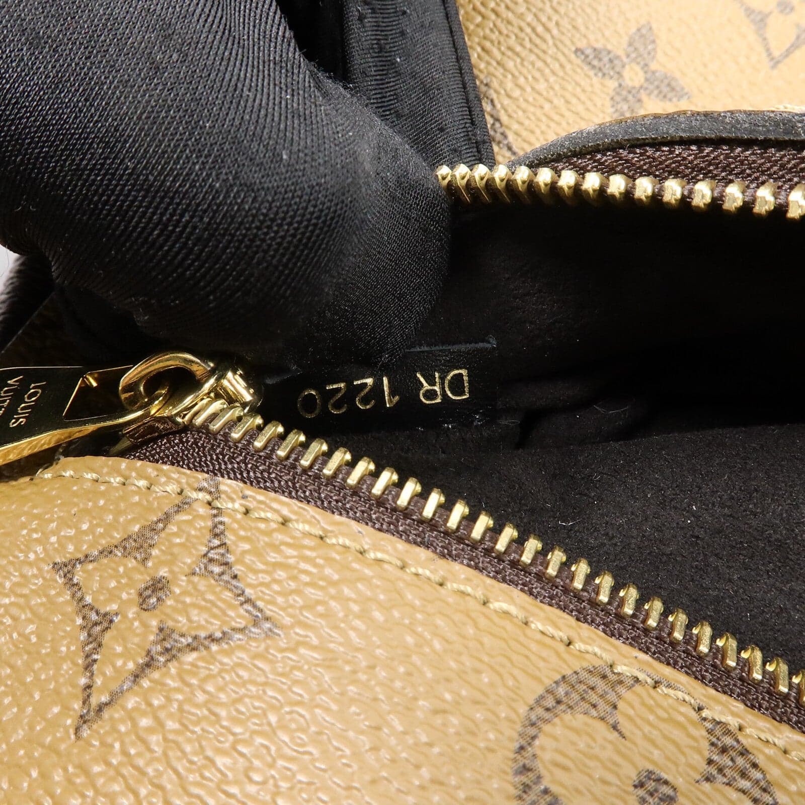 LOUIS VUITTON Pochette Metis M44876 2-Way Bag Coated Canvas