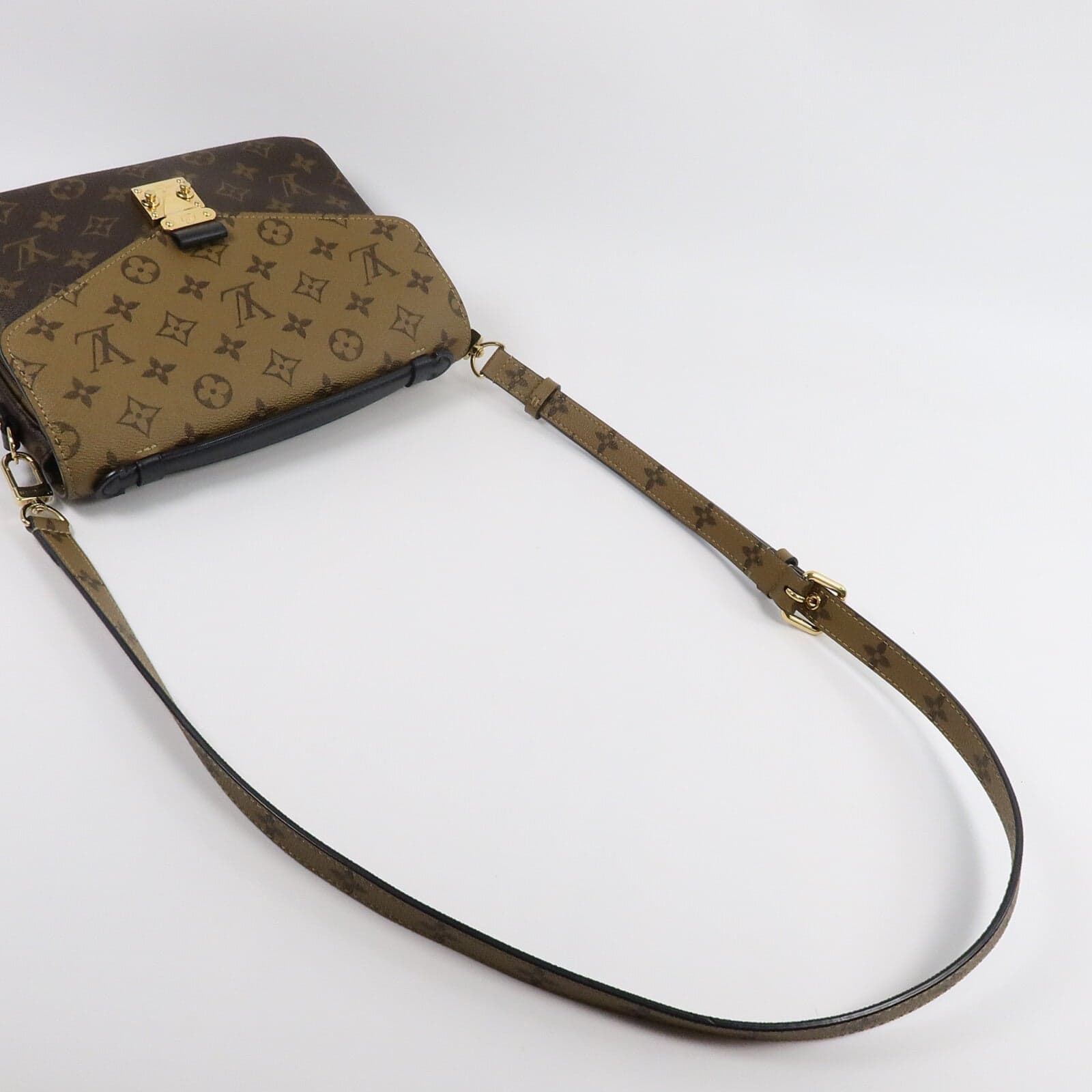 LOUIS VUITTON Pochette Metis M44876 2-Way Bag Coated Canvas