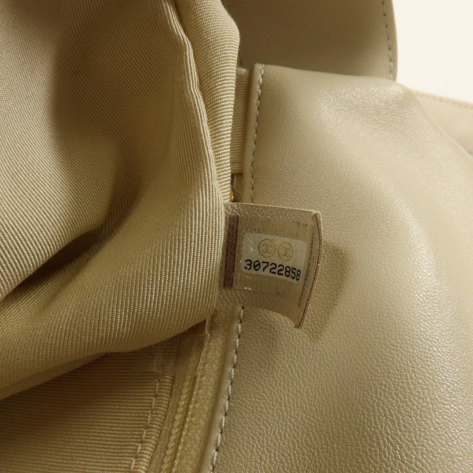 LOUIS VUITTON AS1161 肩背包 牛皮