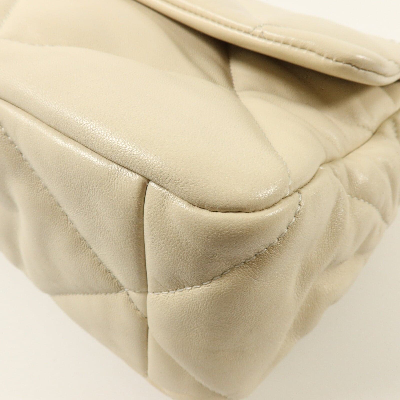 LOUIS VUITTON AS1161 肩背包 牛皮