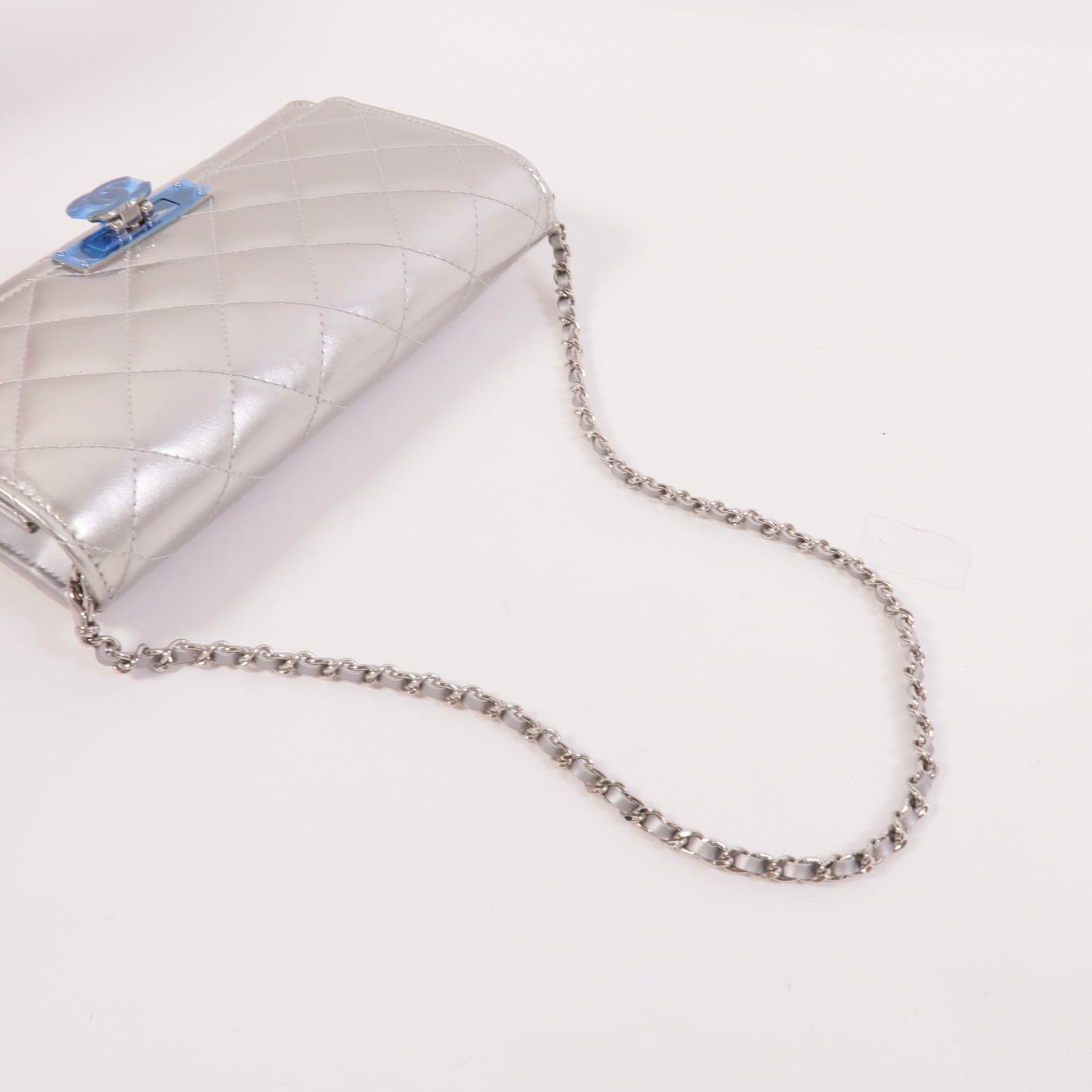 LOUIS VUITTON 肩背包 皮革