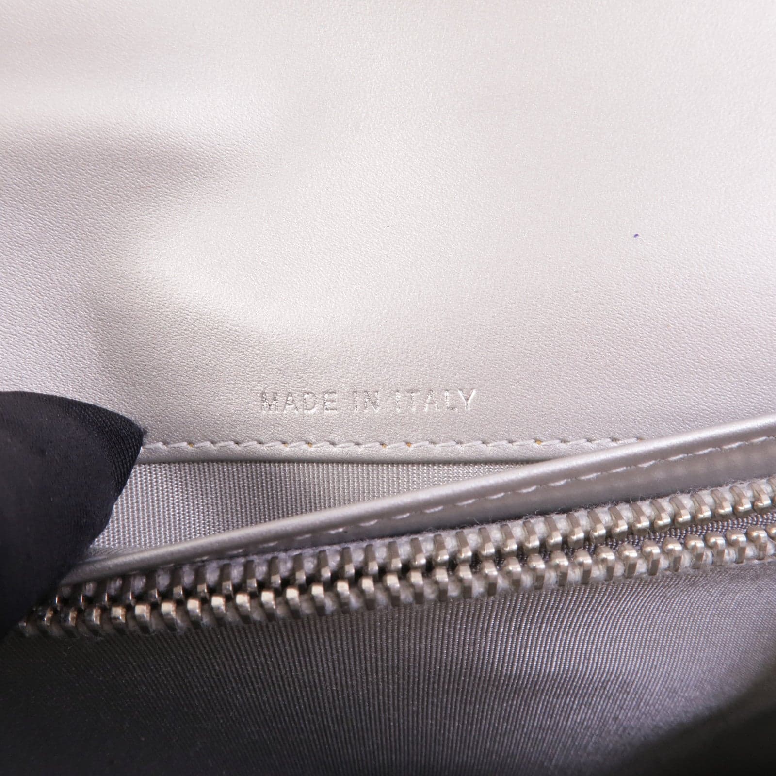LOUIS VUITTON 肩背包 皮革