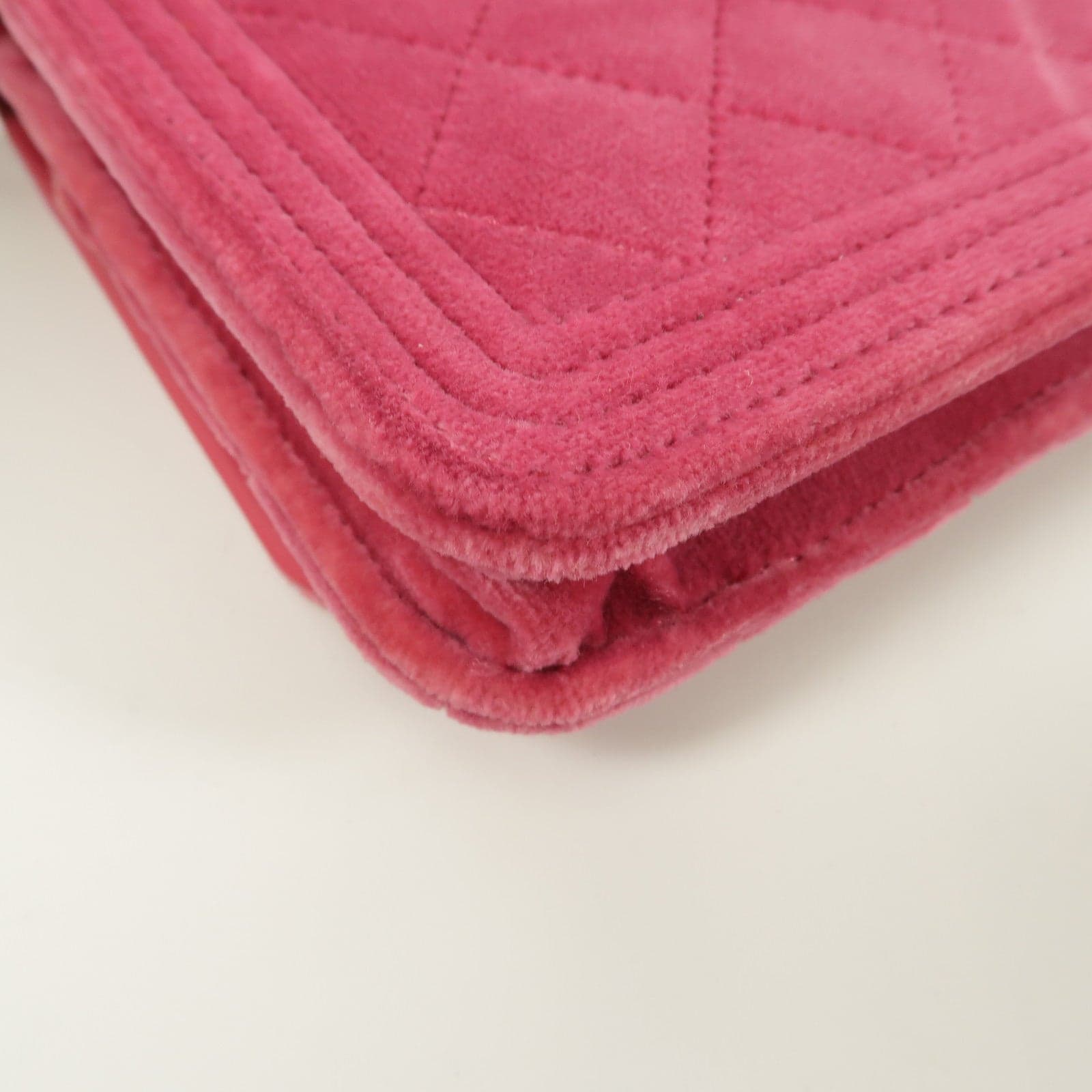 LOUIS VUITTON 肩背包 x Velvet
