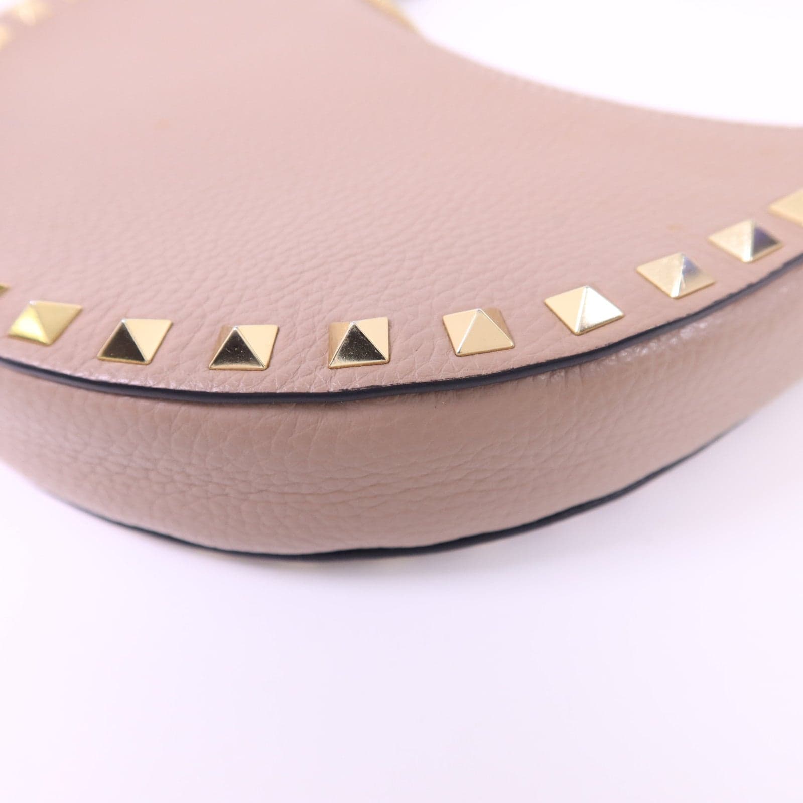 LOUIS VUITTON 6W2P0A17VSH 肩背包 牛皮