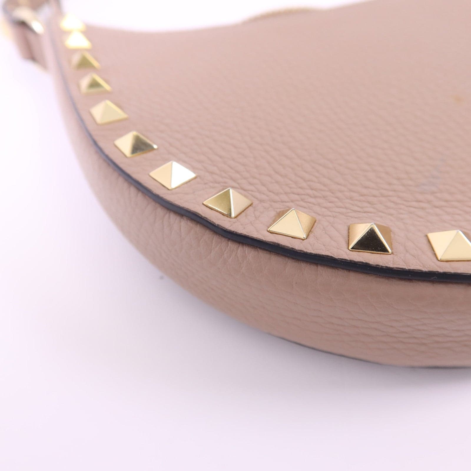 LOUIS VUITTON 6W2P0A17VSH 肩背包 牛皮
