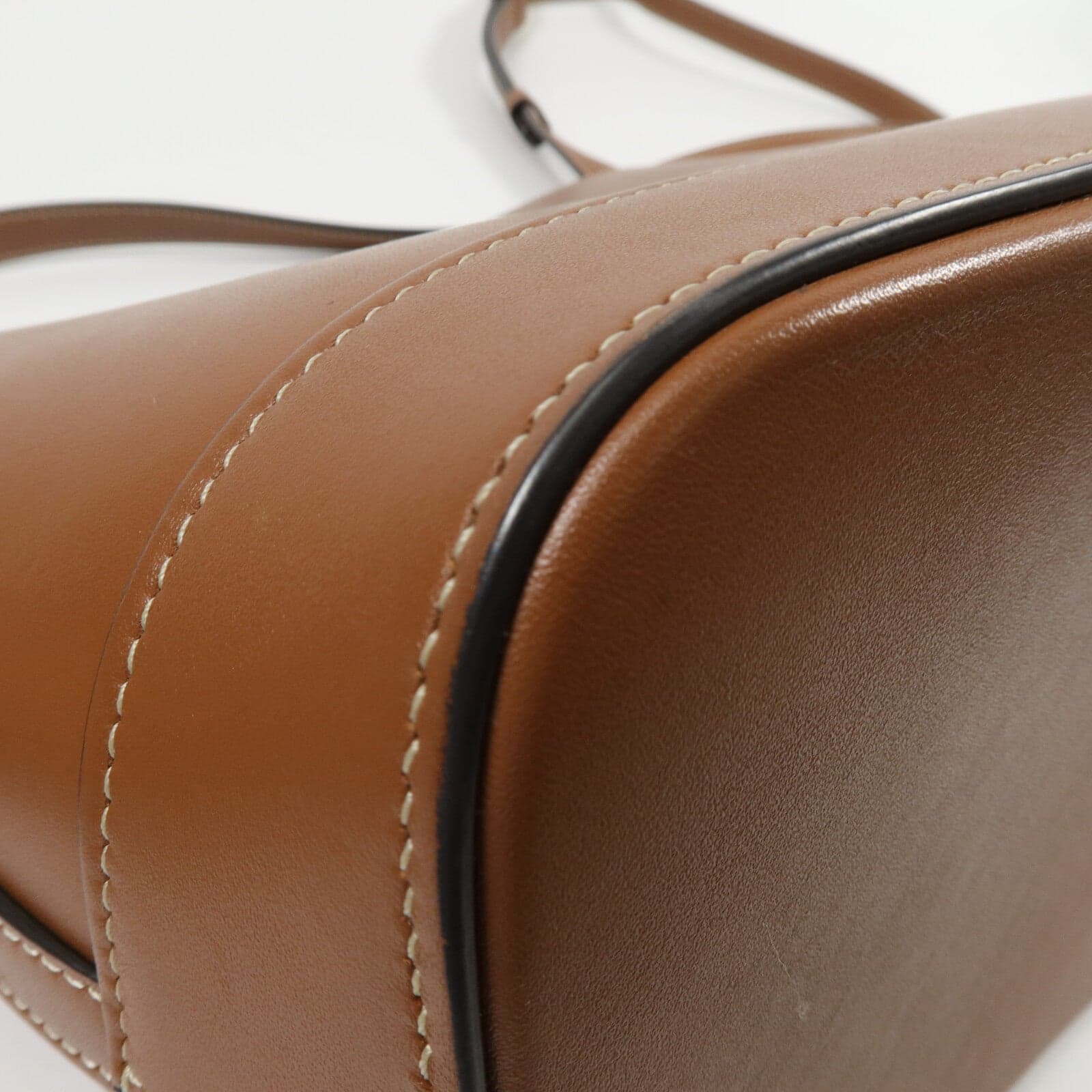 LOUIS VUITTON Bucket 肩背包 牛皮