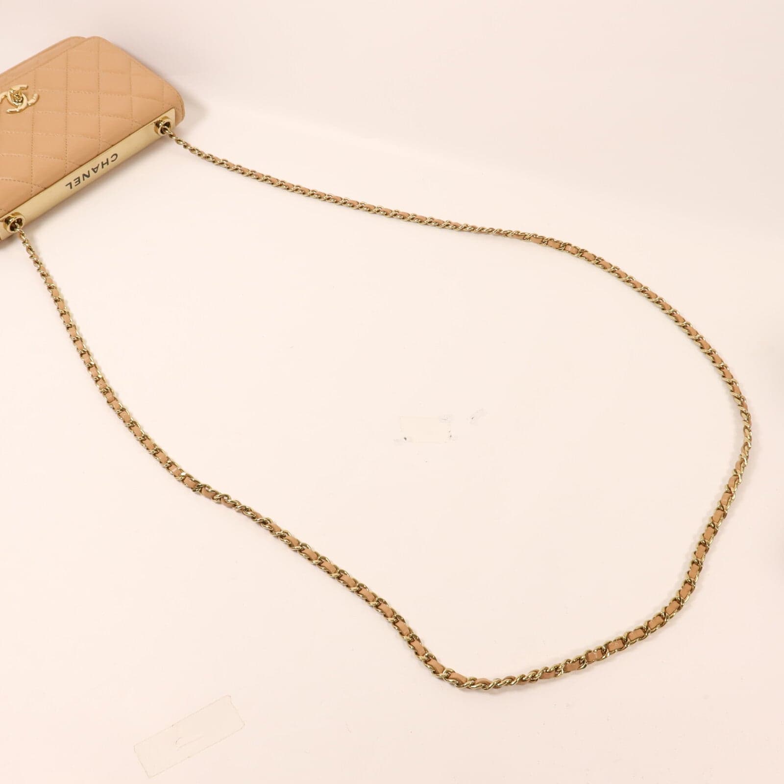 LOUIS VUITTON A80982 肩背包 羊皮