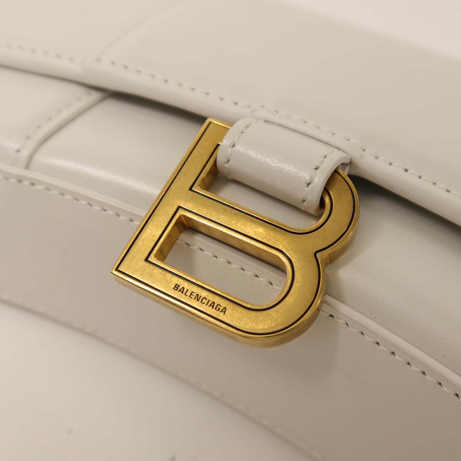 LOUIS VUITTON 656050 肩背包 牛皮