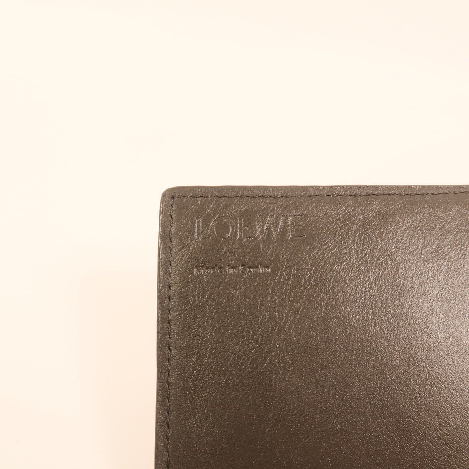 LOUIS VUITTON 肩背包 牛皮