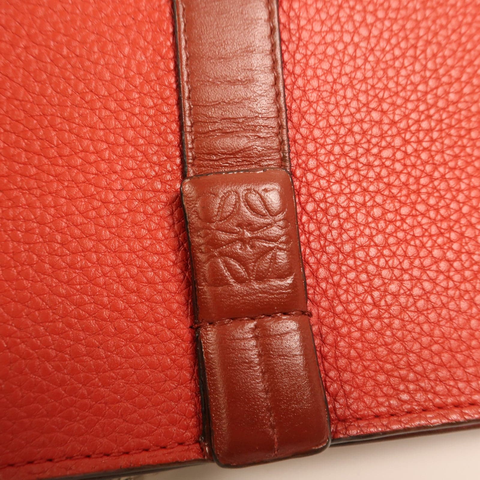 LOUIS VUITTON 肩背包 牛皮