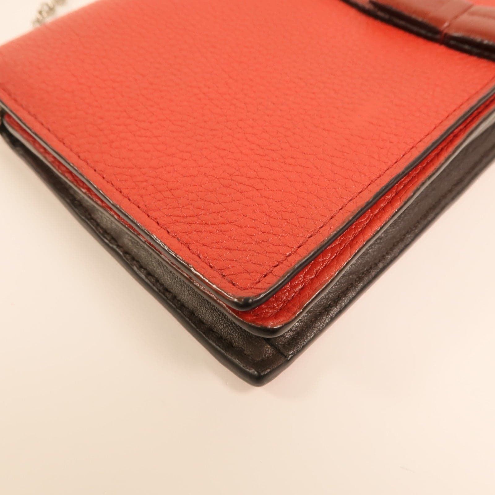 LOUIS VUITTON 肩背包 牛皮