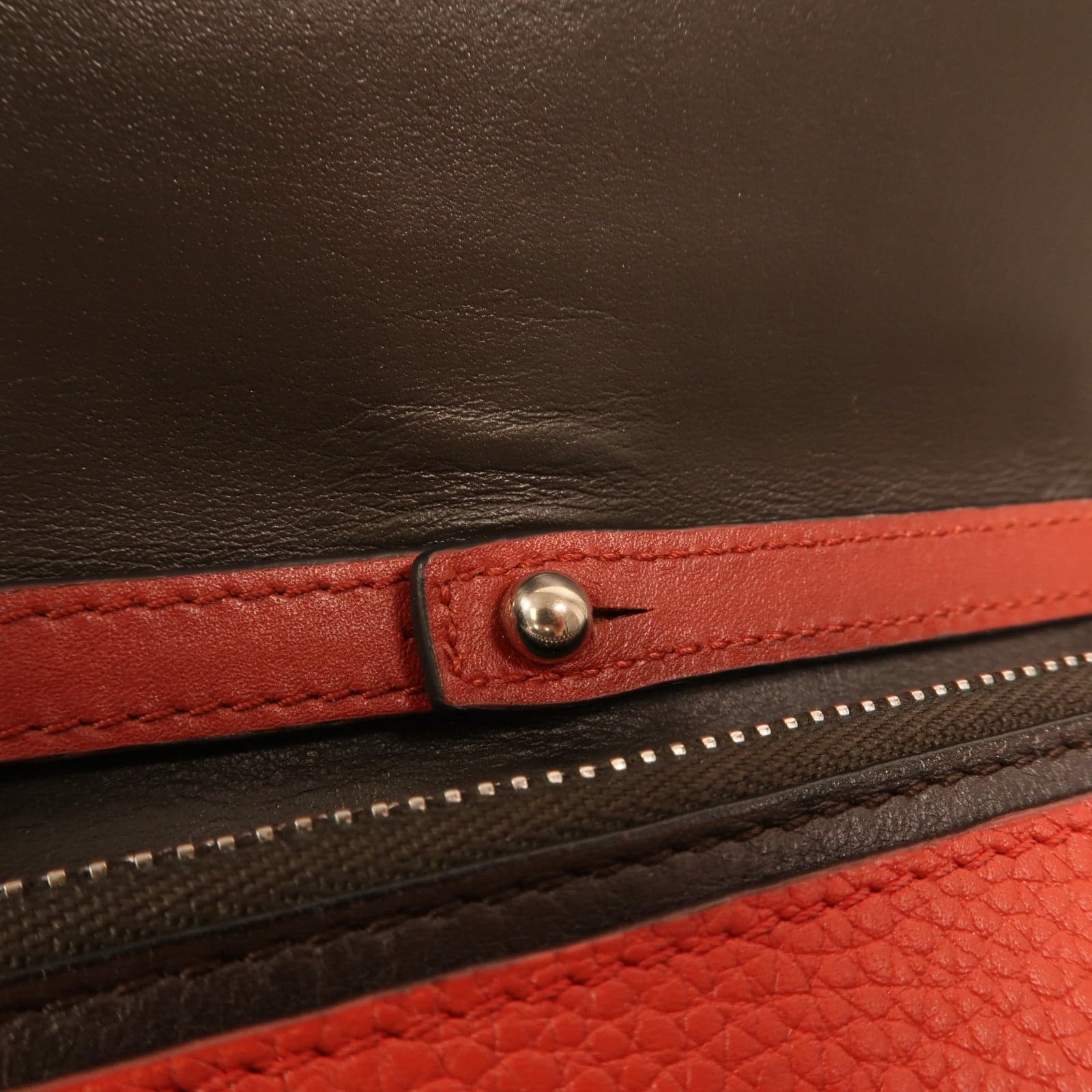 LOUIS VUITTON 肩背包 牛皮