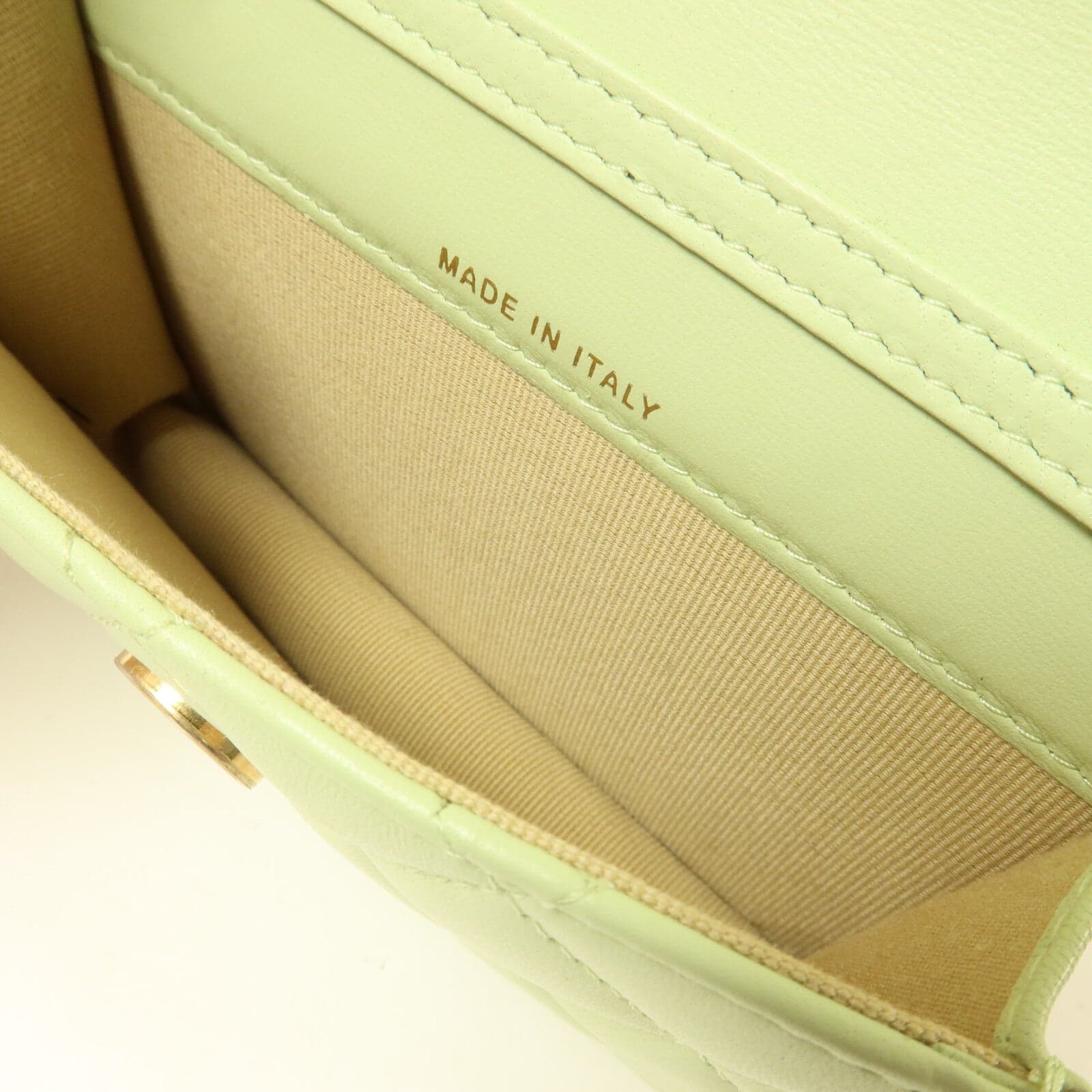 LOUIS VUITTON AP1628 肩背包 羊皮