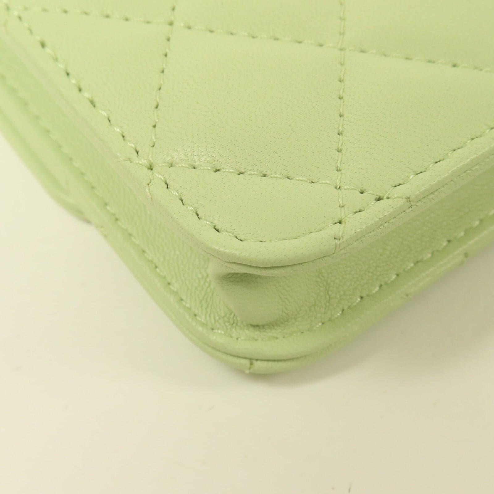 LOUIS VUITTON AP1628 肩背包 羊皮