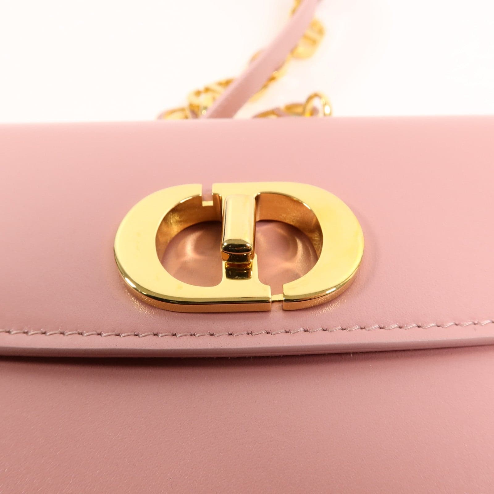 LOUIS VUITTON Montaigne 肩背包 牛皮
