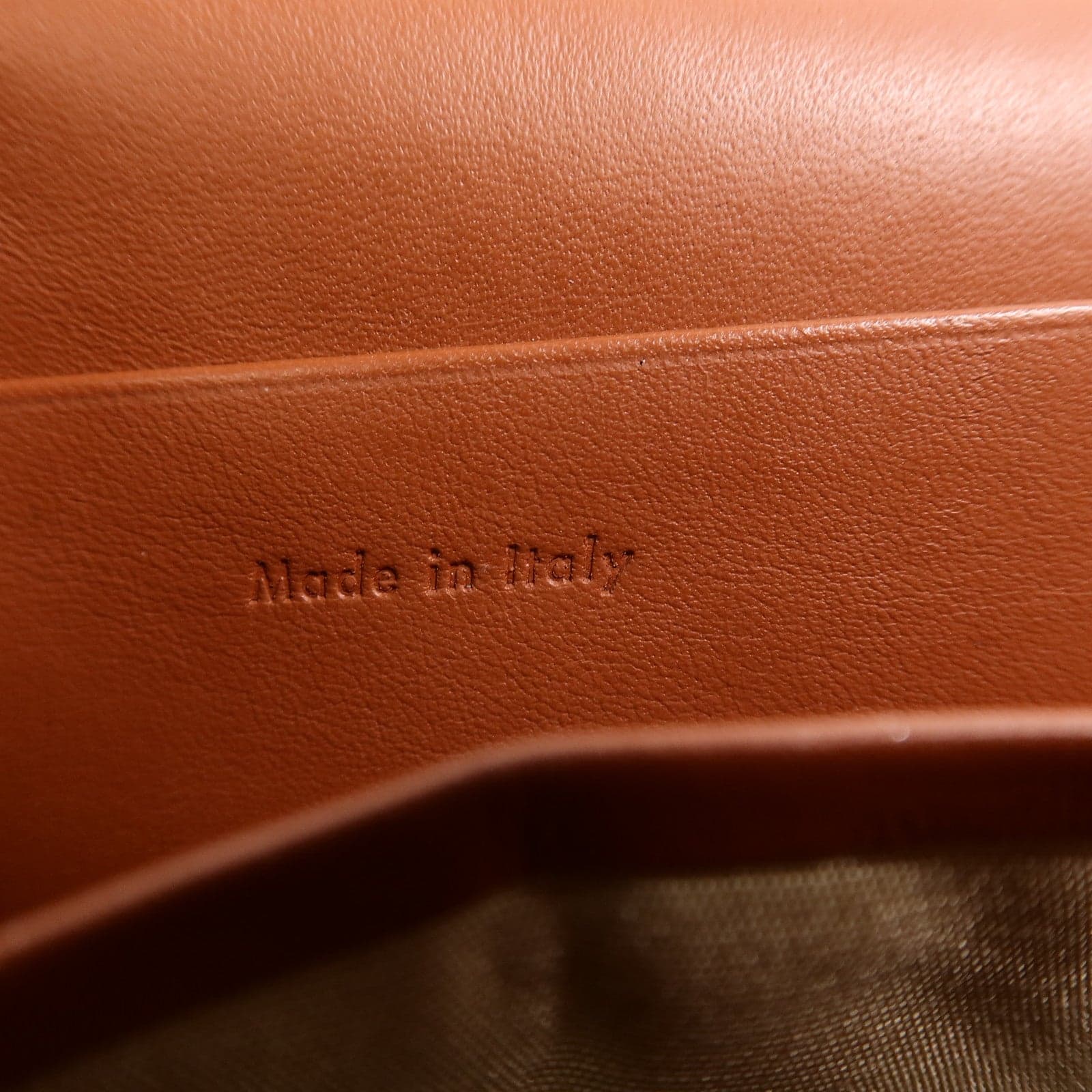 LOUIS VUITTON 肩背包 牛皮