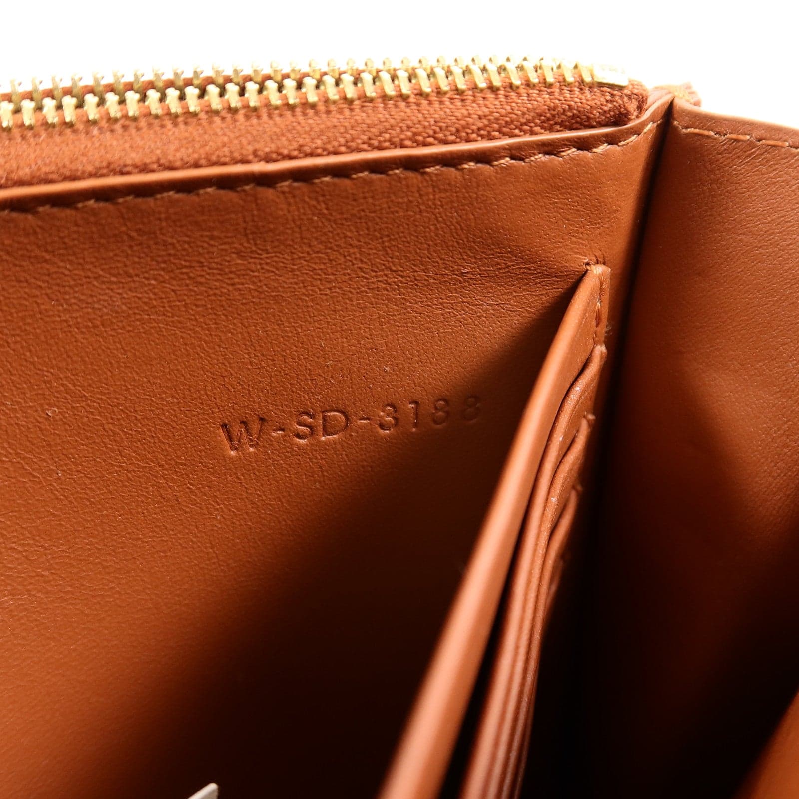 LOUIS VUITTON 肩背包 牛皮